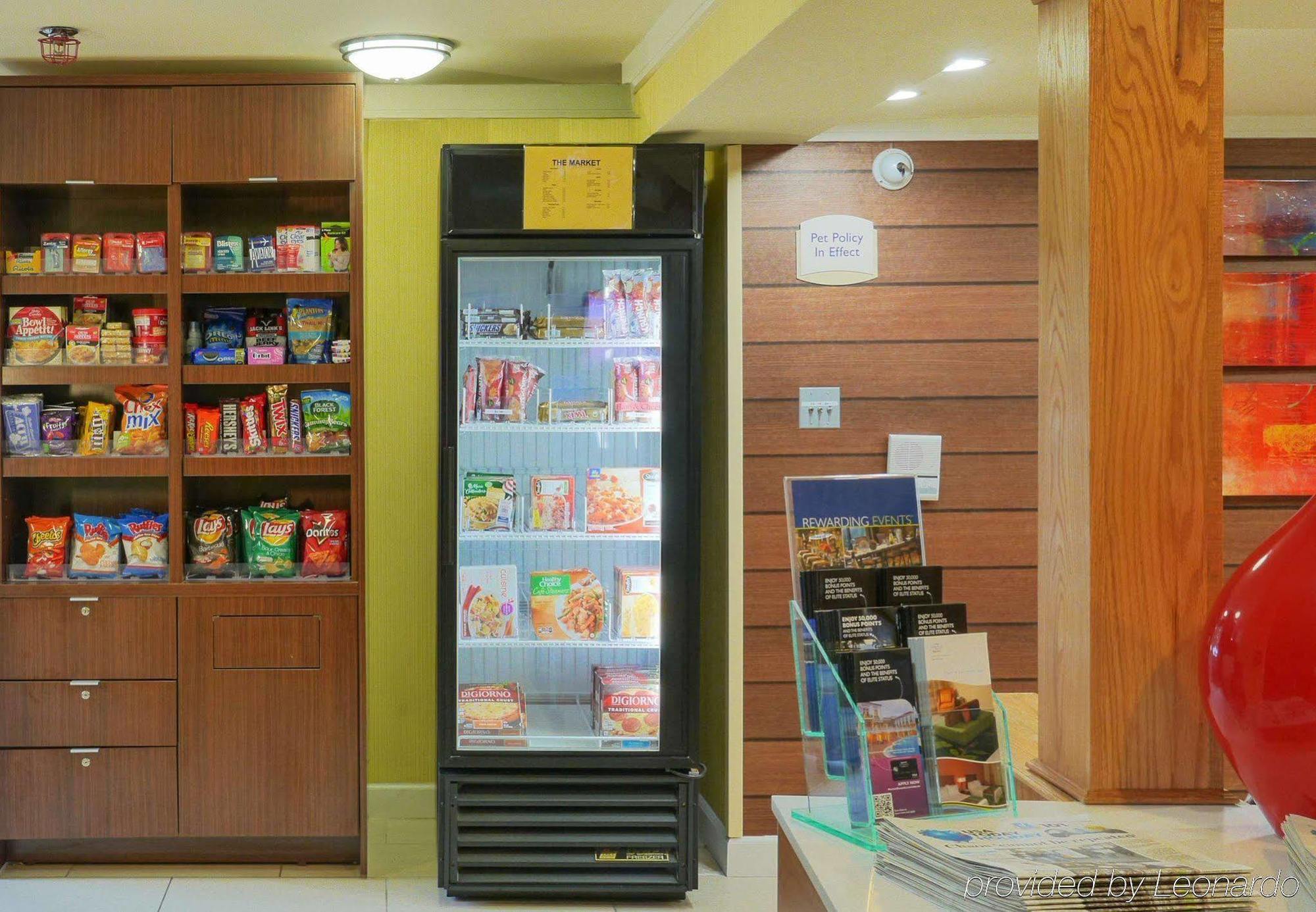 Quality Inn Fayetteville Near Fort Bragg Екстер'єр фото